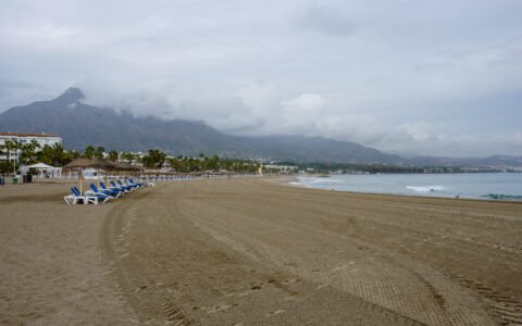 Playa Playa de Puerto Banús